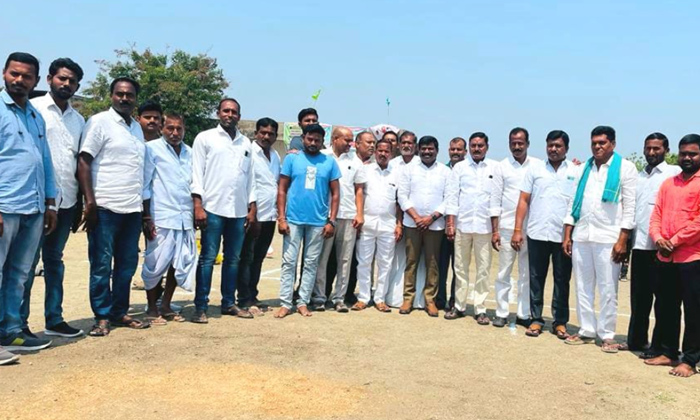  Dr Goli Mohan Launched Premium Cricket League Tournament In Kathalapur,kathalapu-TeluguStop.com