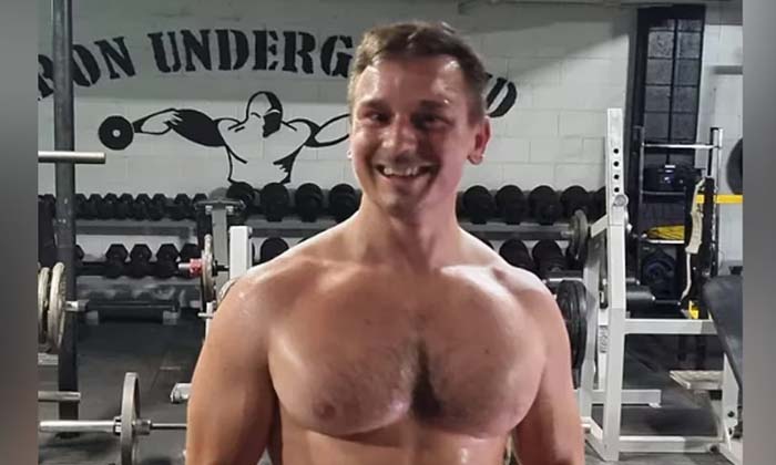  3206 Pushups In An Hour.. Australian Who Achieved The World Record ,push Ups , D-TeluguStop.com