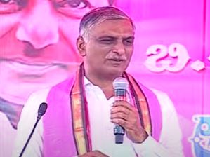  Telangana Minister Harish Rao Fires On Ap Ministers-TeluguStop.com