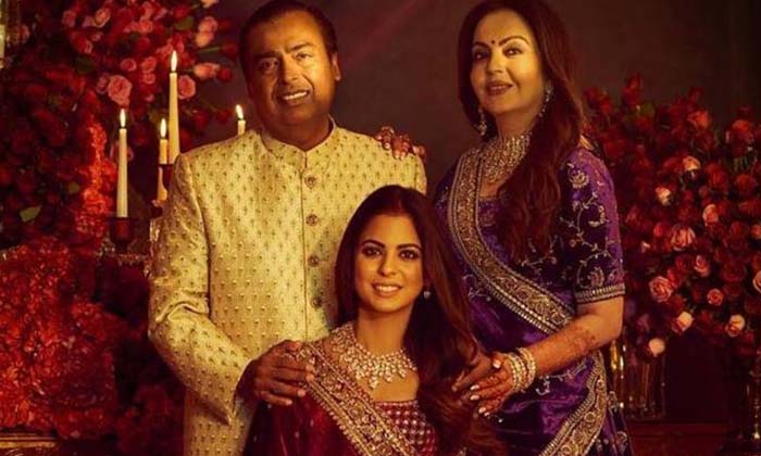  Daughters Shouldering The Business Legacy In This List , Isha Ambani , Advaita N-TeluguStop.com