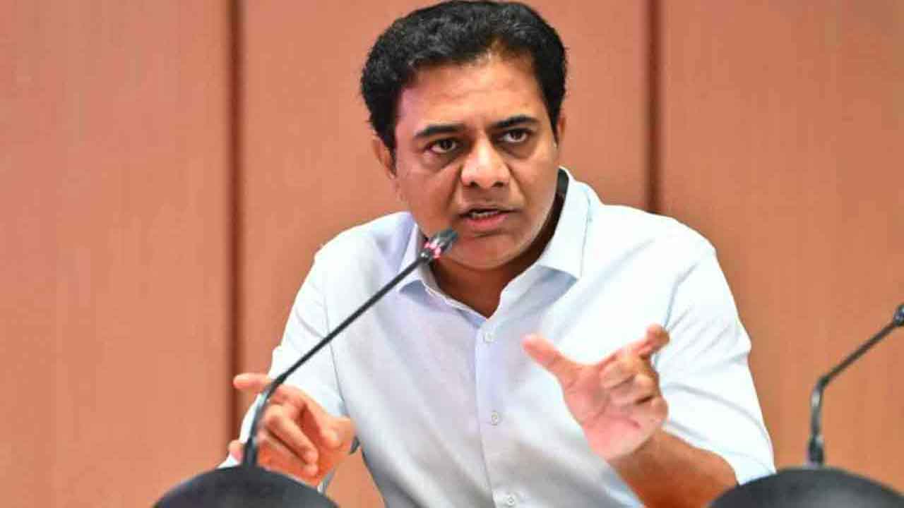  Khammam Fire Accident: Police Investigating Conspiracy Angle Says Ktr-TeluguStop.com