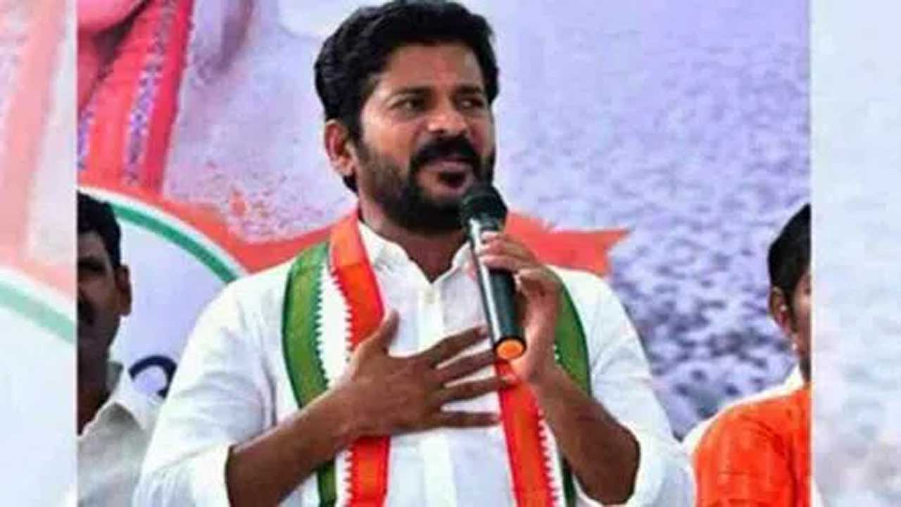  2000 Students Died Due To Brs Government Negligence : Revanth Reddy-TeluguStop.com