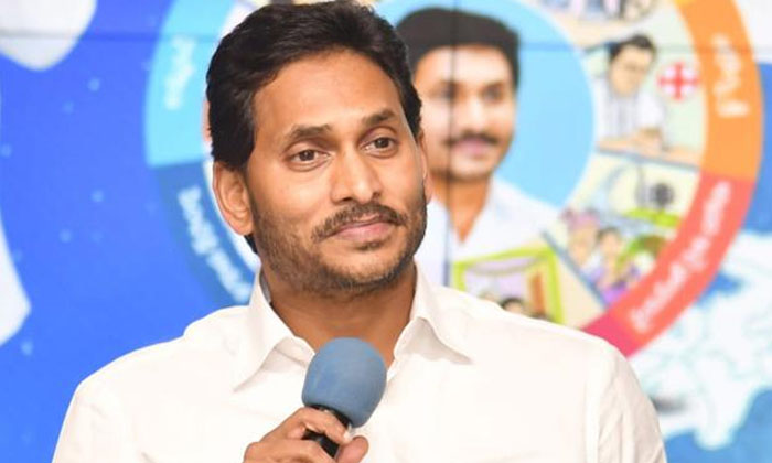 టైమ్స్ నౌ భజన శృతిమించిందా