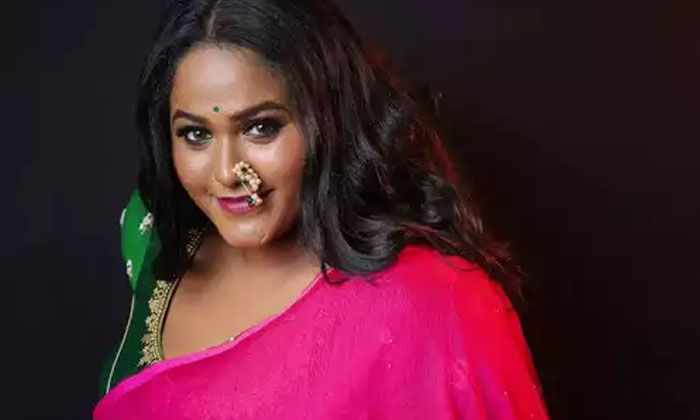  Actress Vanita Kharat Got Emotional About Her Photoshoot-TeluguStop.com