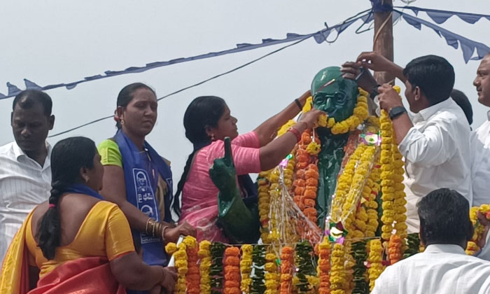  Ambedkar Jayanti Celebrations In Yellareddipet, Rajanna Sircilla , Ambedkar Jaya-TeluguStop.com