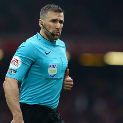  Assistant Referee Investigated For 'elbowing' Liverpool Defender Robertson-TeluguStop.com
