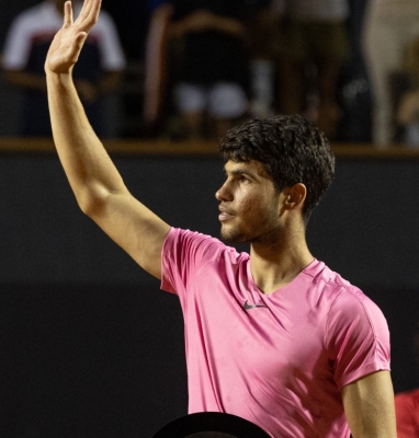  Atp Tour: Alcaraz Rolls Into Barcelona Quarterfinals; Cerundolo Upsets Ruud-TeluguStop.com