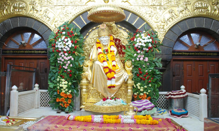 Telugu Bhakti, Devotional, Farmers, Garlands, Sansthan, Shirdi, Shirdi Sai Baba-