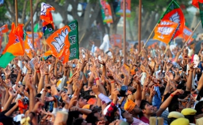  Bjp Plays Hindutva Card In K'taka, Attacks Congress-TeluguStop.com