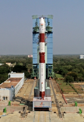  Countdown Begins For Launch Of Indian Rocket With Two Singapore Satellites-TeluguStop.com