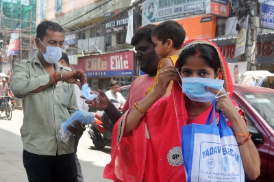  Covid-19 Spread: Bengal Health Department Advises Use Of Face Masks-TeluguStop.com