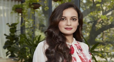  Dia Mirza Lends Her Voice To Un Documentary 'big Ocean States'-TeluguStop.com