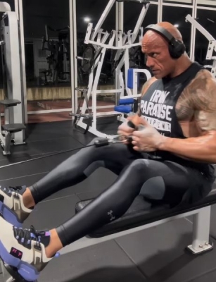 Dwayne Johnson's Post-workout 'cheat' Meal Leaves Fans Stunned! Dwayne Johnson's Post-workout 'cheat' Meal Leaves Fans Stunned!-TeluguStop.com