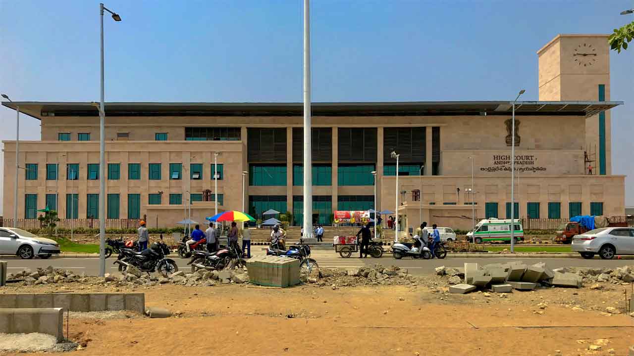  Ap Hc Refuses To Issue Stay Order In Amaravathi Land Allotments Case-TeluguStop.com