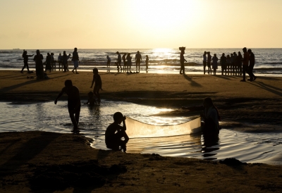  Eroding Beaches, Lost Sand Dunes Threaten Goa's Tourism Economy-TeluguStop.com