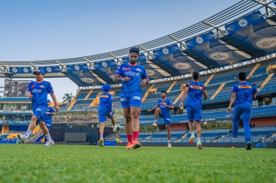  Ipl 2023: Batting A Concern For Mumbai Indians Ahead Of First Home Clash Of The-TeluguStop.com