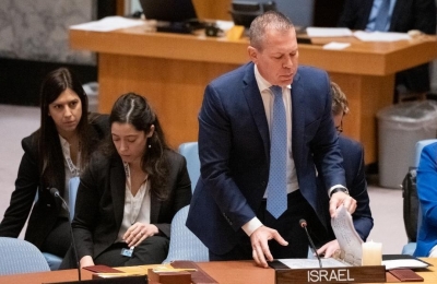  Israel's Un Envoy Walks Out Of Security Council Meeting In Protest-TeluguStop.com