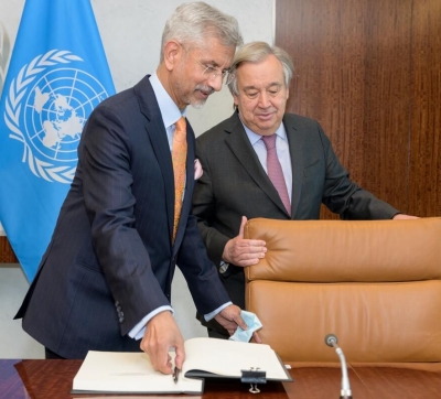  Jaishankar Intensifies Diplomatic Efforts, Meets Guterres, To Protect Indians In-TeluguStop.com