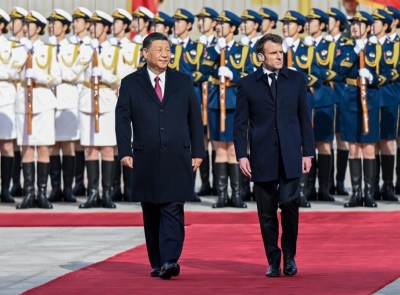  Macron Counts On Xi 'to Bring Russia To Senses' For Ending Ukraine War-TeluguStop.com