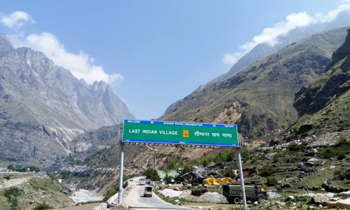 Telugu Bhim Pul, Roads, Ganesh, Mana, Manibhadra Dev, Tapt Kund, Uttarakhand, Ve