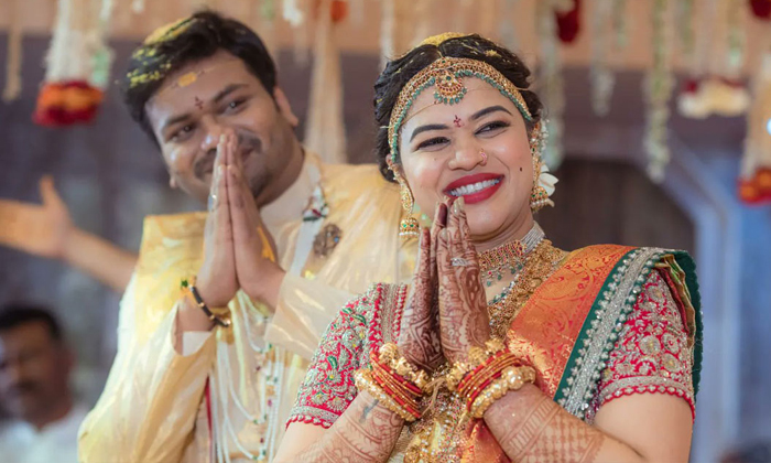  Manchu Manoj And Mounika Marriage Issue As Movie , Manchu Manoj, Mounika Reddy,-TeluguStop.com