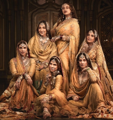 Massive Set Of 1,60,000 Sq Ft Constructed For Slb's 'heera Mandi' Massive Set Of 1,60,000 Sq Ft Constructed For Slb's 'heera Mandi'-TeluguStop.com