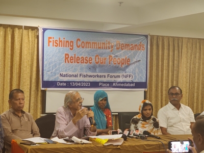 National Fishworkers Forum Urges India, Pak Pms To Release Prisoners National Fishworkers Forum Urges India, Pak Pms To Release Prisoners-TeluguStop.com