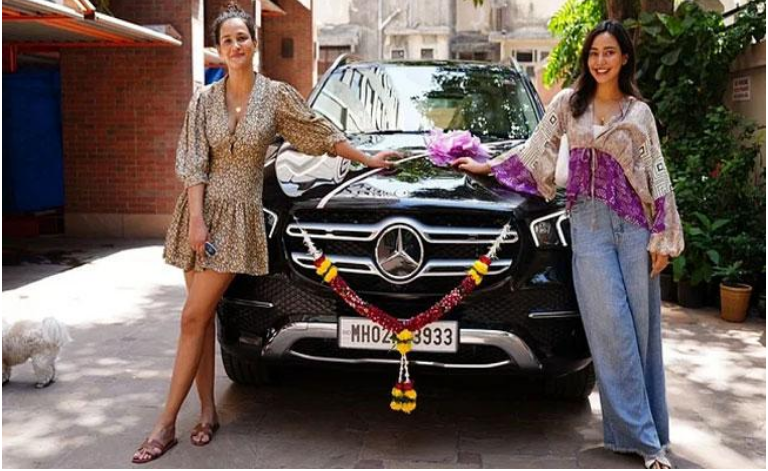  Neha Sharma Busy Swnky New Mercedes Car Worth Rs 1 Crore Details Here Goes Vira-TeluguStop.com