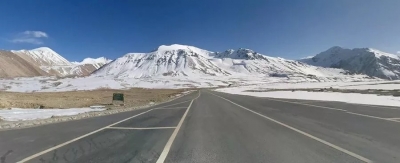  Pak-china Khunjerab Pass Trade Route Opens After 3 Years-TeluguStop.com