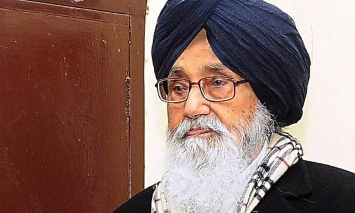 Parkash Singh Badal Passed Away , Prakash Singh Badal, Prime Minister Narendra M Parkash Singh Badal Passed Away , Prakash Singh Badal, Prime Minister Narendra M-TeluguStop.com