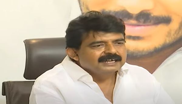 Disturbance Is Inevitable For Tdp.. Ex-minister's Name Is Nani Disturbance Is Inevitable For Tdp.. Ex-minister's Name Is Nani-TeluguStop.com