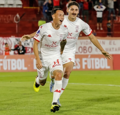  Sao Paulo, Huracan Make Winning Starts In Copa Sudamericana-TeluguStop.com