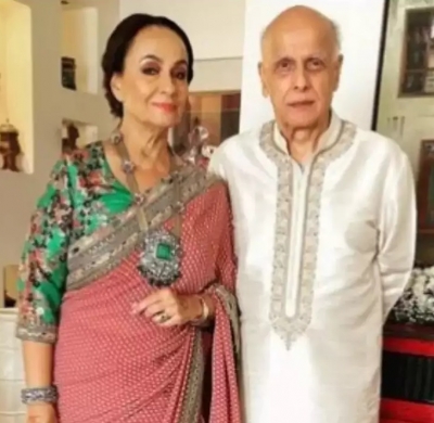  Soni Razdan To 'baby' Mahesh Bhatt: 'we Really Have Come A Long Way'-TeluguStop.com