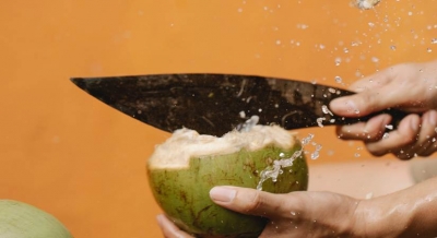  Stay Hydrated With Tender Coconut Water-TeluguStop.com