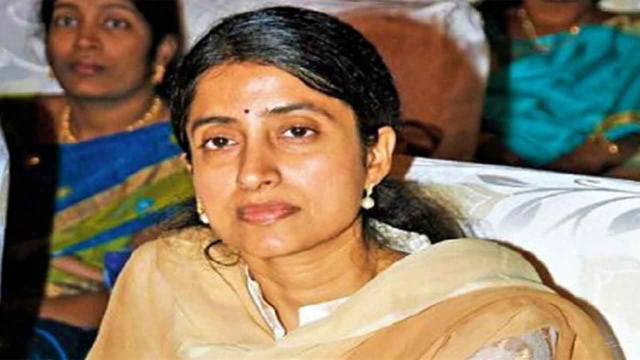  Ys Bharathi To Be Kadapa Mp Candidate For 2024 Polls?-TeluguStop.com