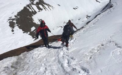 5 People Missing In Nepal Avalanche-TeluguStop.com