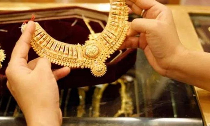 Telugu Hyderabad, Officers, Jewelery Shop, Latest Telugu, Monda-Latest News - Te Telugu Hyderabad, Officers, Jewelery Shop, Latest Telugu, Monda-Latest News - Te
