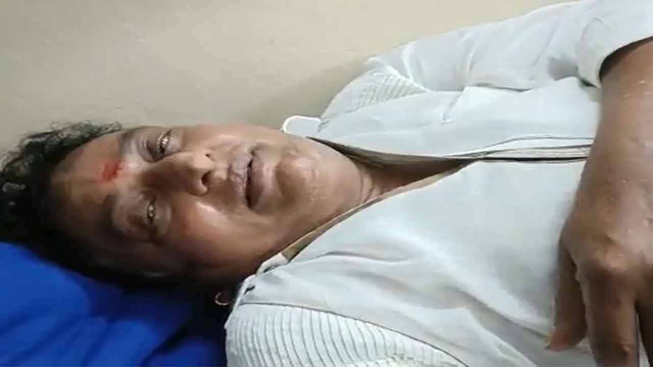 Tollywood Actor Prudhvi Raj Collapses, Admitted To Hospital In Hyderabad-TeluguStop.com