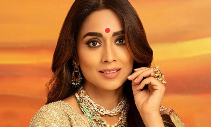  Actress Shriya Saran Comments About Music School Movie Details Here Goes Viral-TeluguStop.com