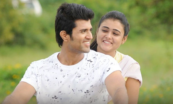 Telugu Arjun Reddy, Kisses, Lip, Sandeepreddy, Shalini Pandey, Tollywood-Movie