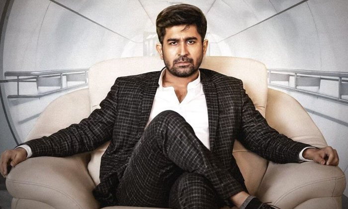 Telugu Bichagadu, Bichagadu Ott, Disney Hot, Kavya Thapar, Kollywood, Vijay Anto