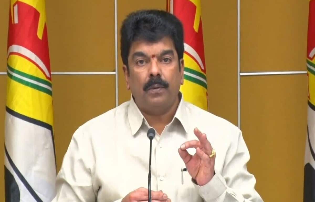  Cent Tracks Are Bogus.. Tdp Leader's Comments-TeluguStop.com