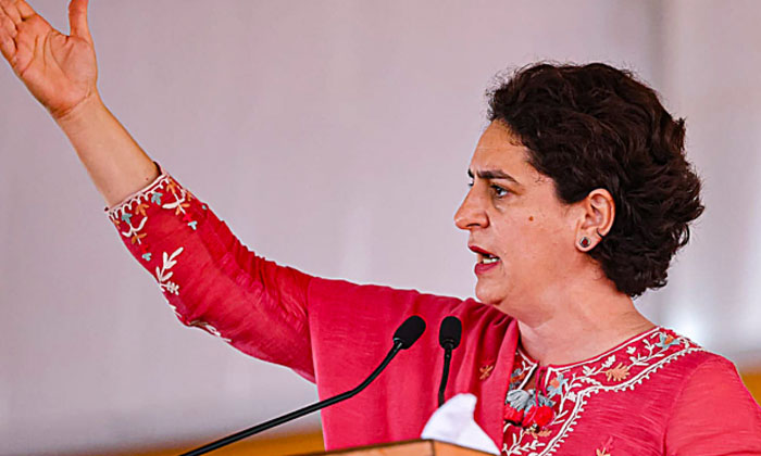 Telugu Congress, Priyanka Gandhi, Rahul Gandhi, Revanth Reddy, Ts-Politics Telugu Congress, Priyanka Gandhi, Rahul Gandhi, Revanth Reddy, Ts-Politics