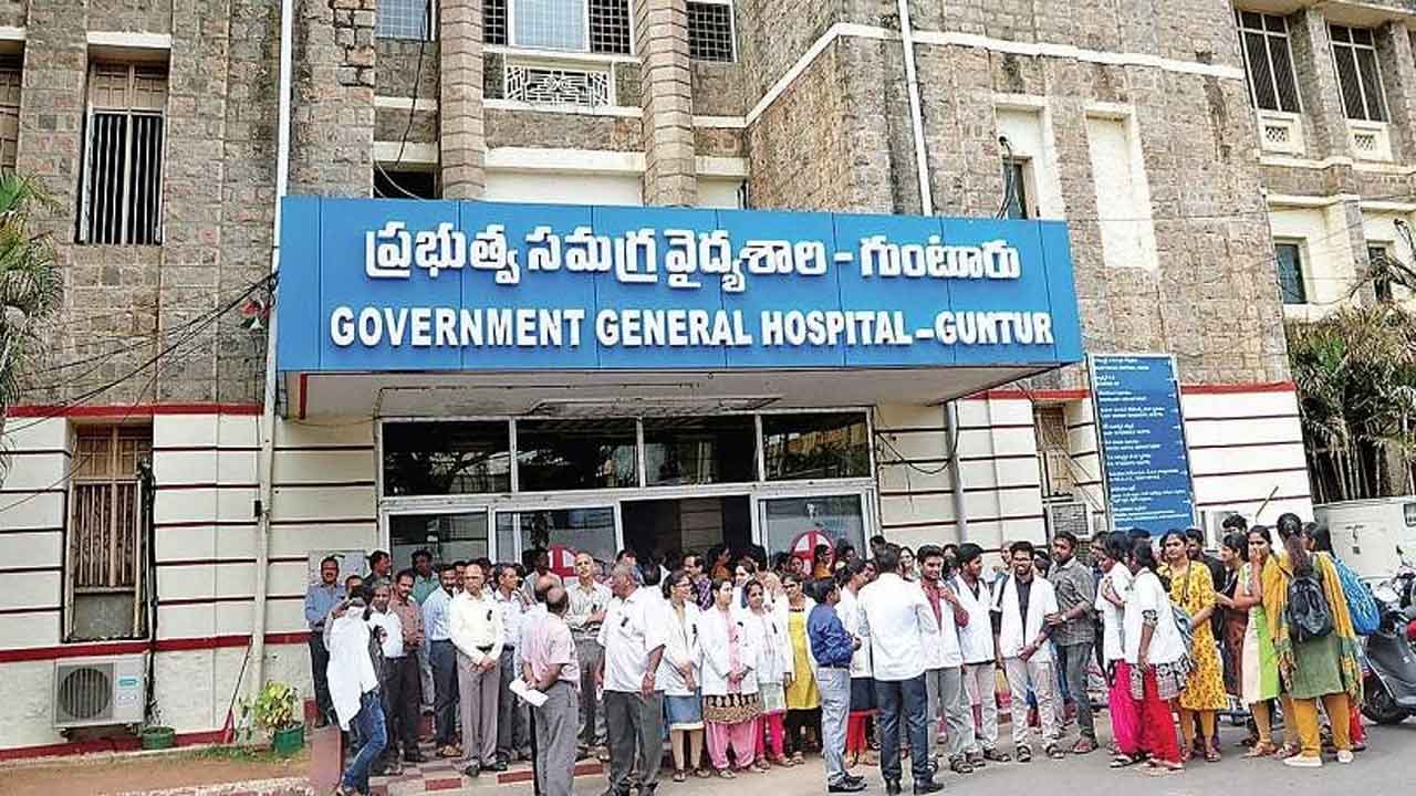  Ap Govt Launches First Evening Clinic Guntur Govt Hospital-TeluguStop.com