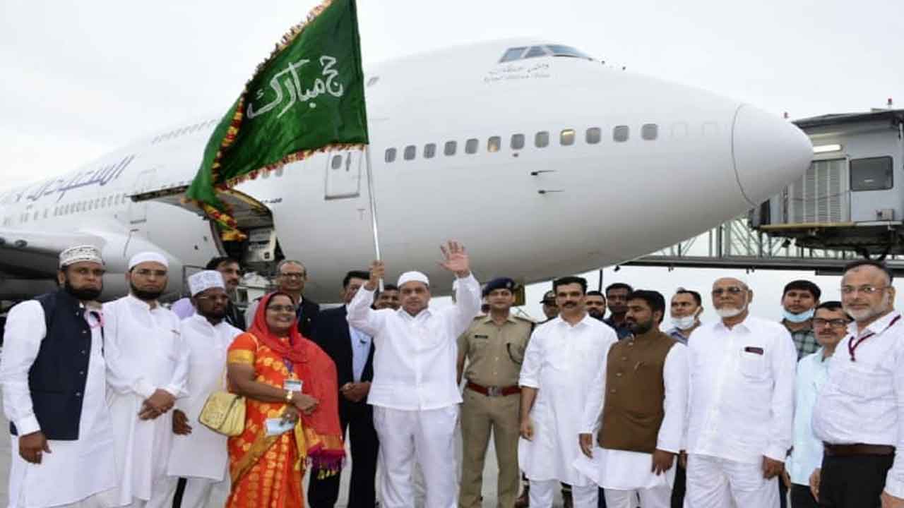  Telangana Haj Pilgrims Will Have A Long Journey To Saudi-TeluguStop.com