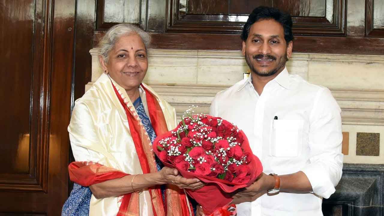  Ap Cm Jagan Meets Fm Sitharaman, Urges To Release Pending Funds-TeluguStop.com