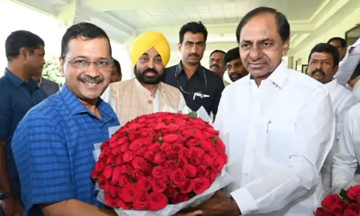 Telugu Aap Kejriwal, Amith Sha, Brs Bjp, Kcr Kejriwal, Kcr National, Kcr, Ordina