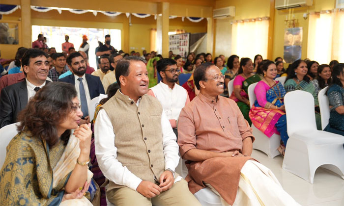  Look Forward To Engagements With Indian Community In Brunei Says Mos Muraleedhar-TeluguStop.com