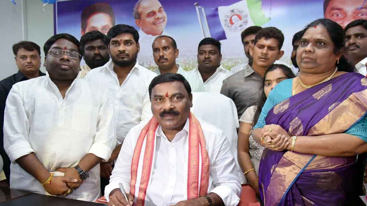 Ap Govt Hikes Salaries Of Part-time Teachers, Jls, Pgts, Tgts, Pets Ap Govt Hikes Salaries Of Part-time Teachers, Jls, Pgts, Tgts, Pets-TeluguStop.com