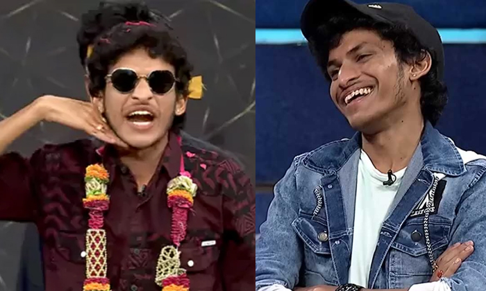  Patas Praveen Promoted New Team Leader Extra Jabardasth Details, Etv, Extra Jaba-TeluguStop.com